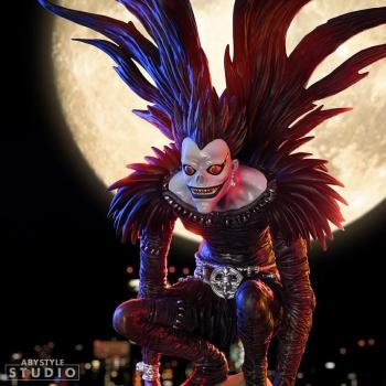 Death Note - Figur "Ryuk" Treffen Sie Ryuk, den berühmtesten Shinigami in Death Note, mit dieser SFC-Figur. Death Note-Besitzer und Apfelliebhaber, seine Langeweile wird ihn dazu bringen, Light Yagami zu seinem neuen Mittelpunkt zu machen.